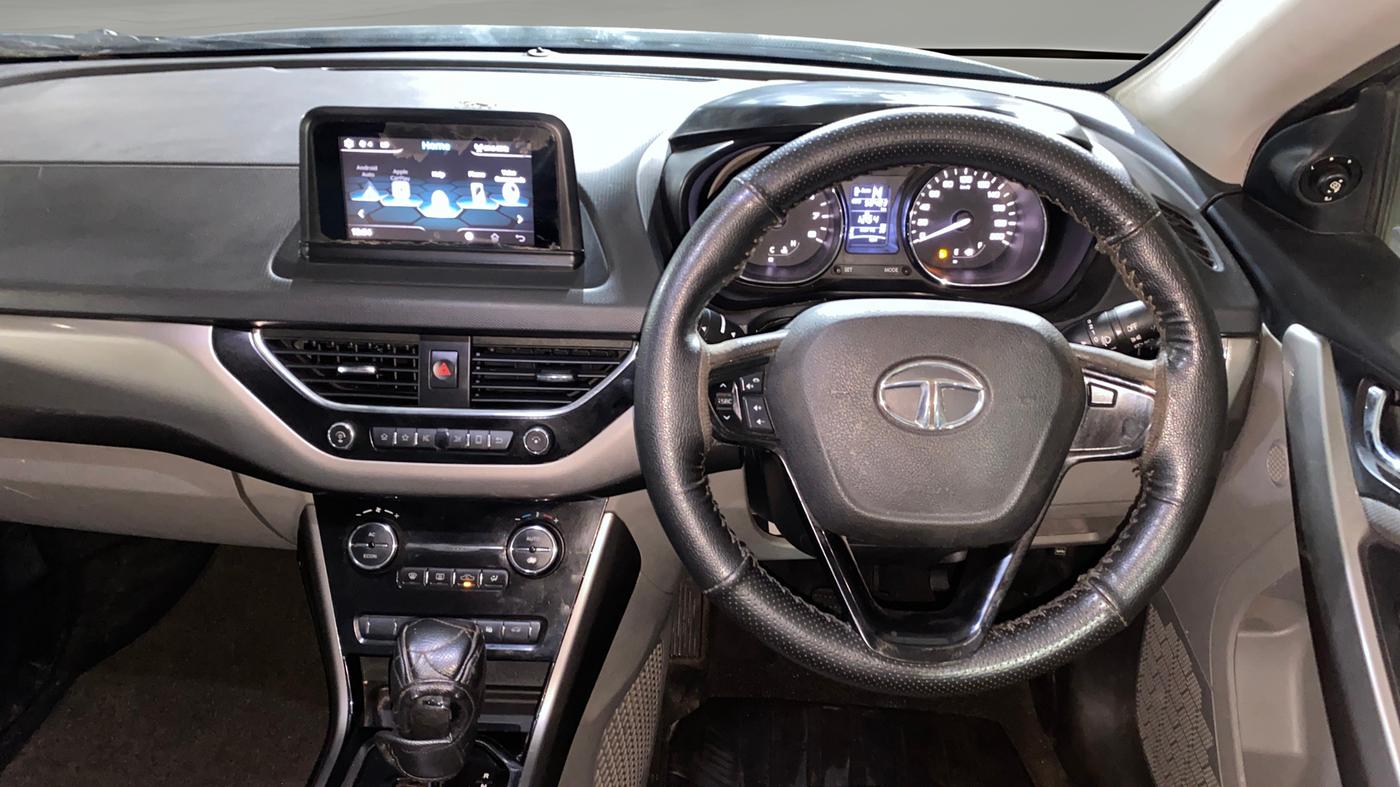 2018 Tata NEXON XZA PLUS PETROL DUAL TONE, Petrol, Automatic, 58,401 km, Steering Wheel Close Up