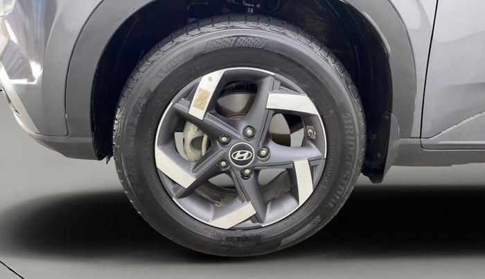 2021 Hyundai VENUE SX 1.5 (O) EXECUTIVE CRDI, Diesel, Manual, 73,651 km, Left Front Wheel