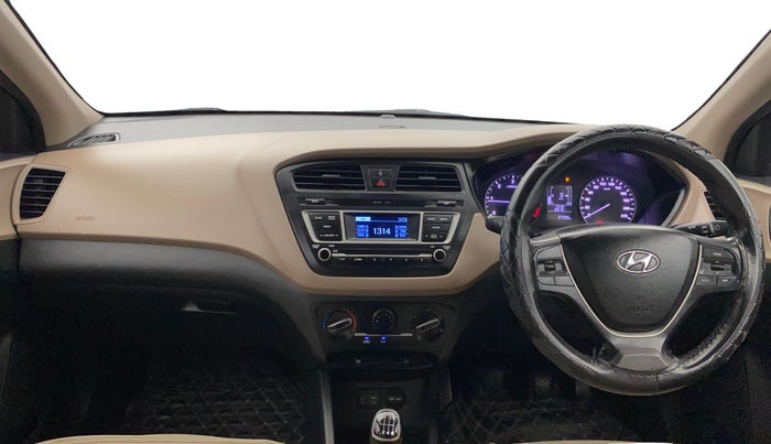 2016 Hyundai Elite i20 MAGNA 1.4 CRDI, Diesel, Manual, 97,910 km, Dashboard