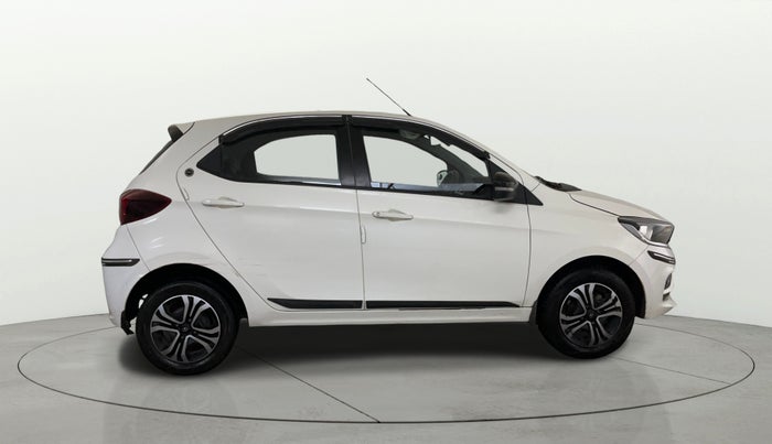 2024 Tata Tiago XT CNG, CNG, Manual, 44,879 km, Right Side View