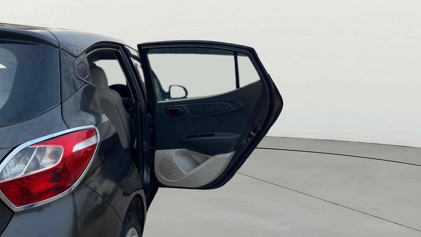 2021 Hyundai GRAND I10 NIOS MAGNA 1.2 KAPPA VTVT, Petrol, Manual, 35,843 km, RHS Rear Door