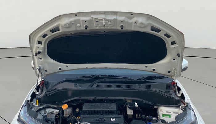 2022 Tata PUNCH ADVENTURE MT, Petrol, Manual, 29,257 km, Open Bonet