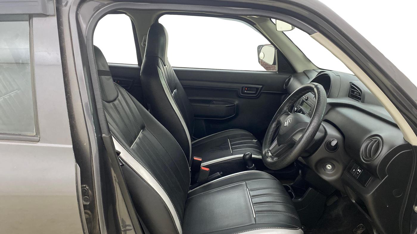 2021 Maruti S PRESSO VXI (O) CNG, CNG, Manual, 58,562 km, Right Side Front Door Cabin