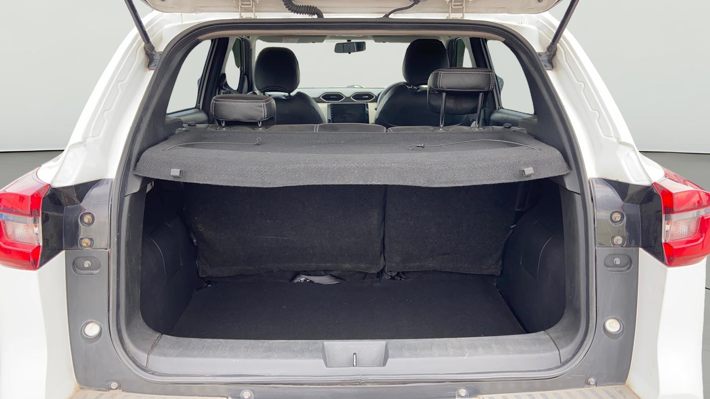 2022 Nissan MAGNITE XV PREMIUM TURBO CVT, Petrol, Automatic, 52,737 km, Boot Open Zoomed View