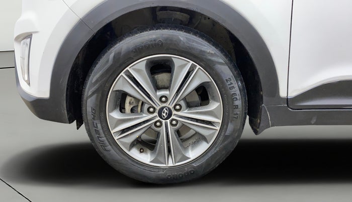 2017 Hyundai Creta SX PLUS AT 1.6 PETROL, Petrol, Automatic, 1,08,119 km, Left Front Wheel