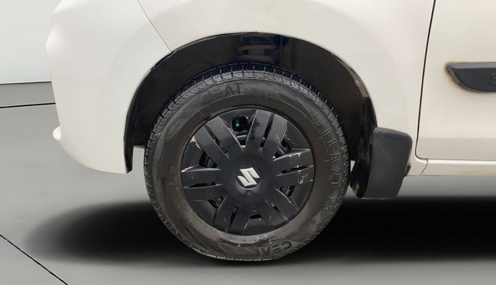 2020 Maruti Alto LXI CNG, CNG, Manual, 54,325 km, Left Front Wheel