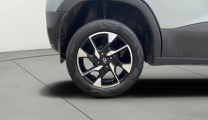 2022 Tata PUNCH CREATIVE  AMT, Petrol, Automatic, 29,558 km, Right Rear Wheel