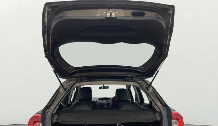 2017 Honda WR-V 1.5L I-DTEC VX MT, Diesel, Manual, 98,701 km, Boot Door Open