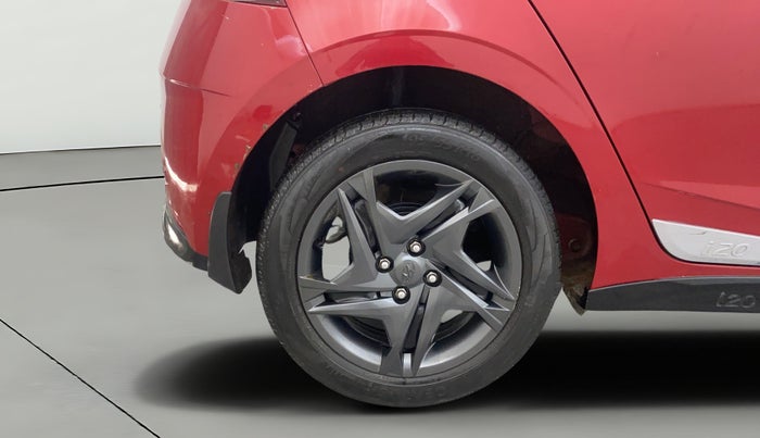 2022 Hyundai NEW I20 SPORTZ 1.2 MT, Petrol, Manual, 49,302 km, Right Rear Wheel