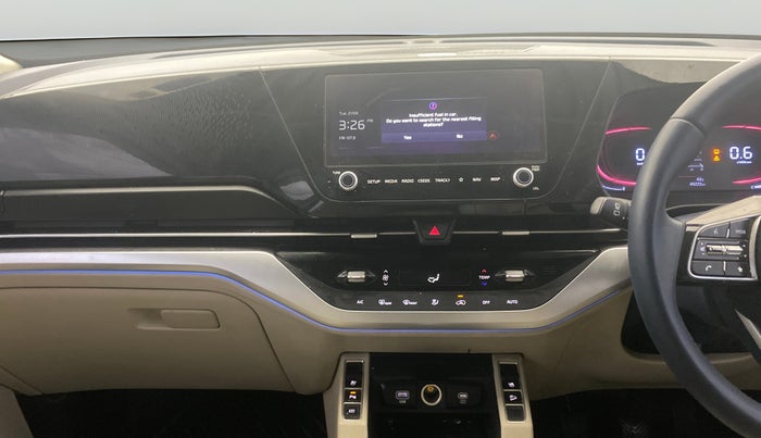 2022 KIA CARENS LUXURY PLUS 1.4 PETROL 7 STR, Petrol, Manual, 44,222 km, Air Conditioner