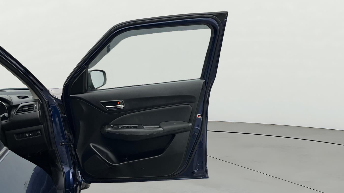 2021 Maruti Swift VXI, Petrol, Manual, 51,761 km, RHS Front Door