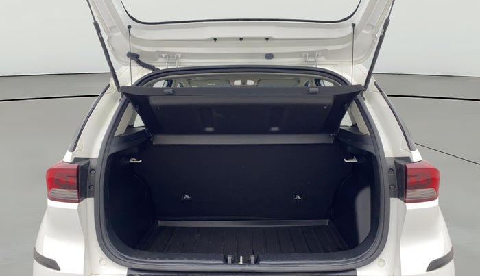 2023 KIA SONET 	 HTX 1.0 TURBO DCT, Petrol, Automatic, 6,952 km, Boot Open Zoomed View