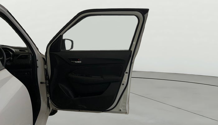 2024 Maruti Swift VXI, Petrol, Manual, 14,906 km, RHS Front Door