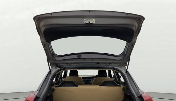 2018 Hyundai Elite i20 MAGNA EXECUTIVE 1.2, Petrol, Manual, 37,331 km, Boot Door Open