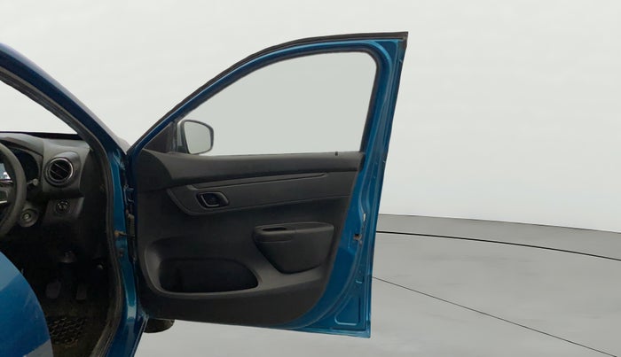 2022 Renault Kwid RXT 1.0, Petrol, Manual, 20,670 km, RHS Front Door