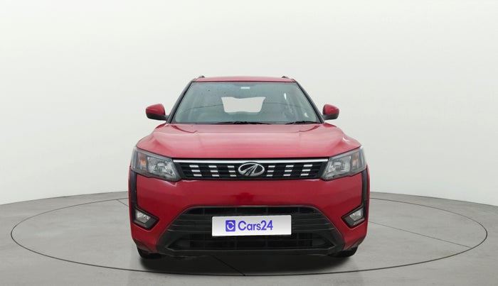 2022 Mahindra XUV300 W6 1.2 PETROL AMT, Petrol, Automatic, 30,959 km, Front