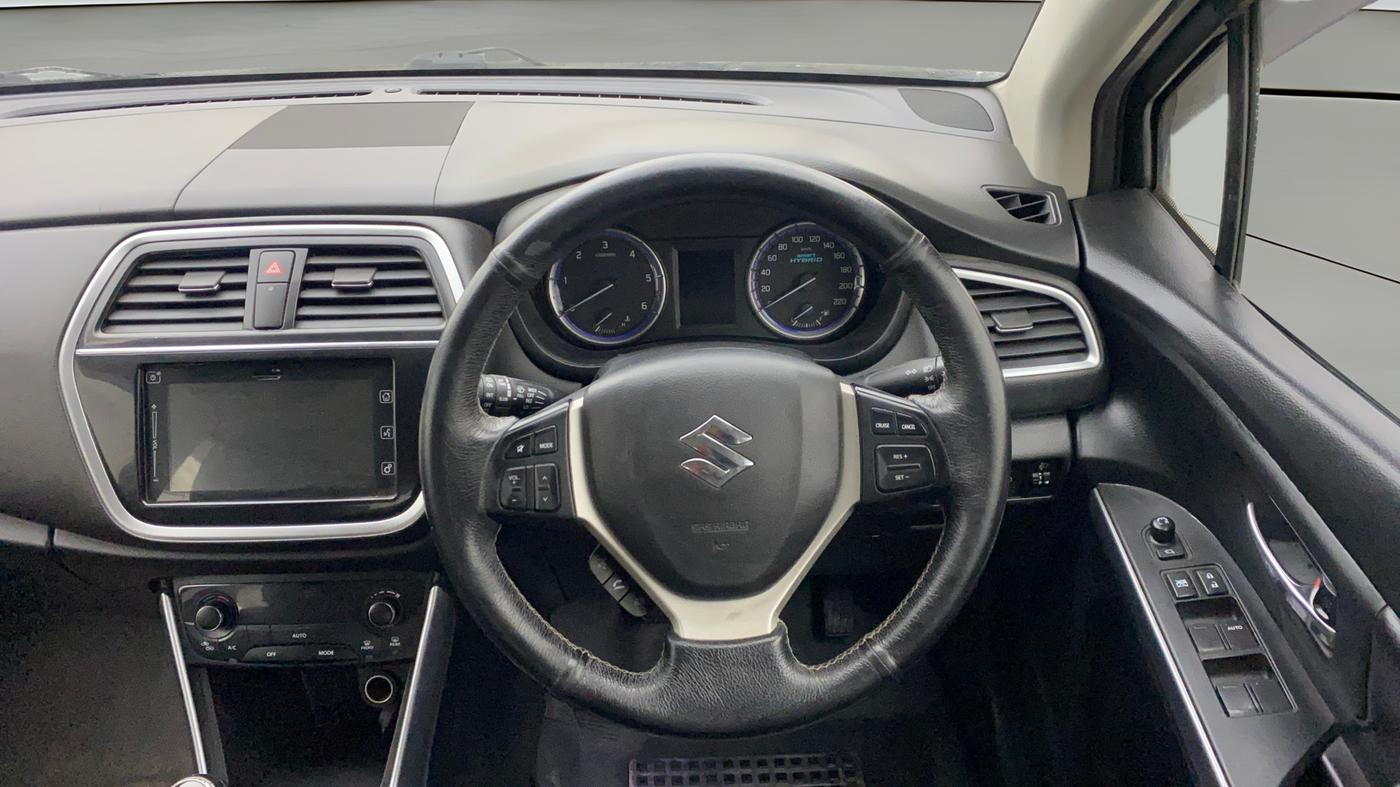 2018 Maruti S Cross ZETA 1.3, Diesel, Manual, 78,754 km, Steering Wheel Close Up