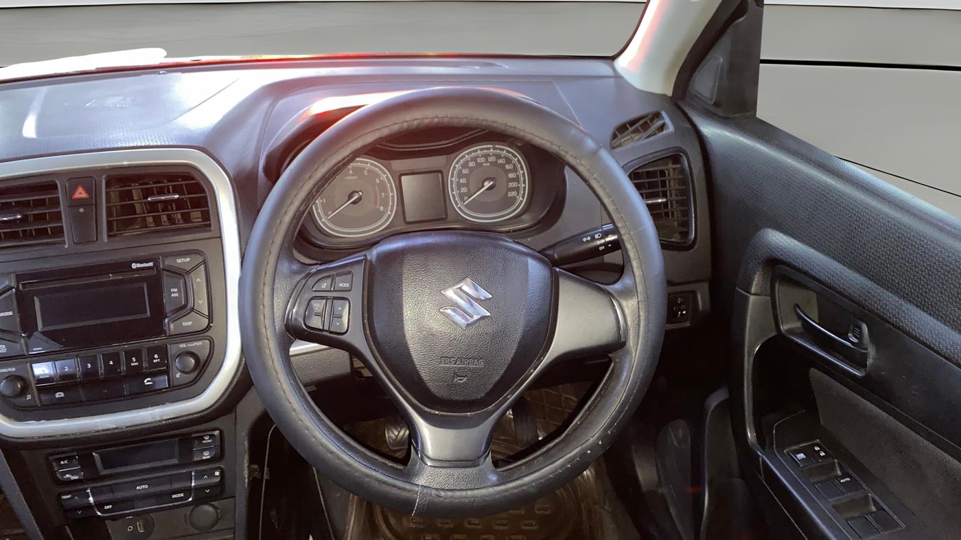 2020 Maruti Vitara Brezza VXI, Petrol, Manual, 50,464 km, Steering Wheel Close Up