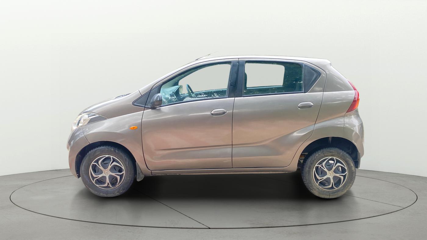 2017 Datsun Redi Go T, Petrol, Manual, 81,846 km, Left Side