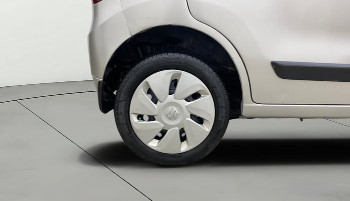 2015 Maruti Wagon R 1.0 VXI, Petrol, Manual, 1,38,353 km, Right Rear Wheel