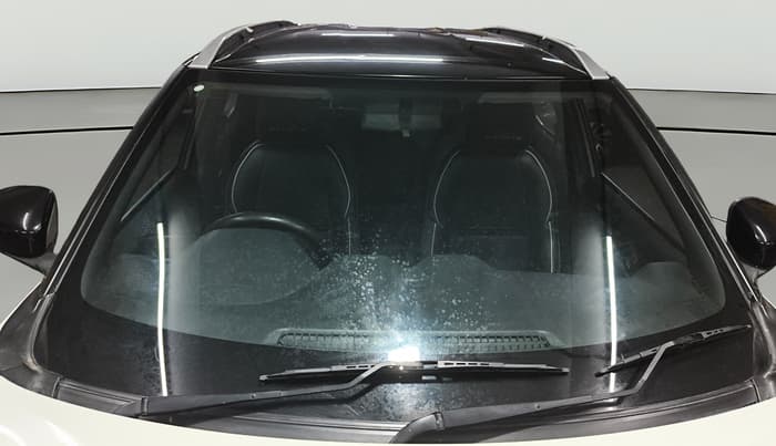 2021 Nissan MAGNITE XV PREMIUM, Petrol, Manual, 25,770 km, Front Windshield
