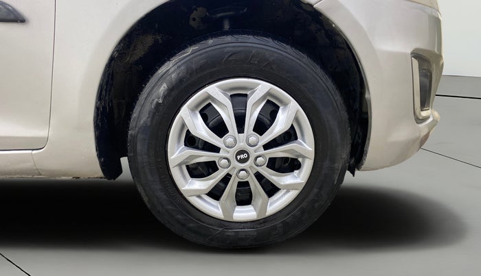 2012 Maruti Swift VDI, Diesel, Manual, 69,284 km, Right Front Wheel