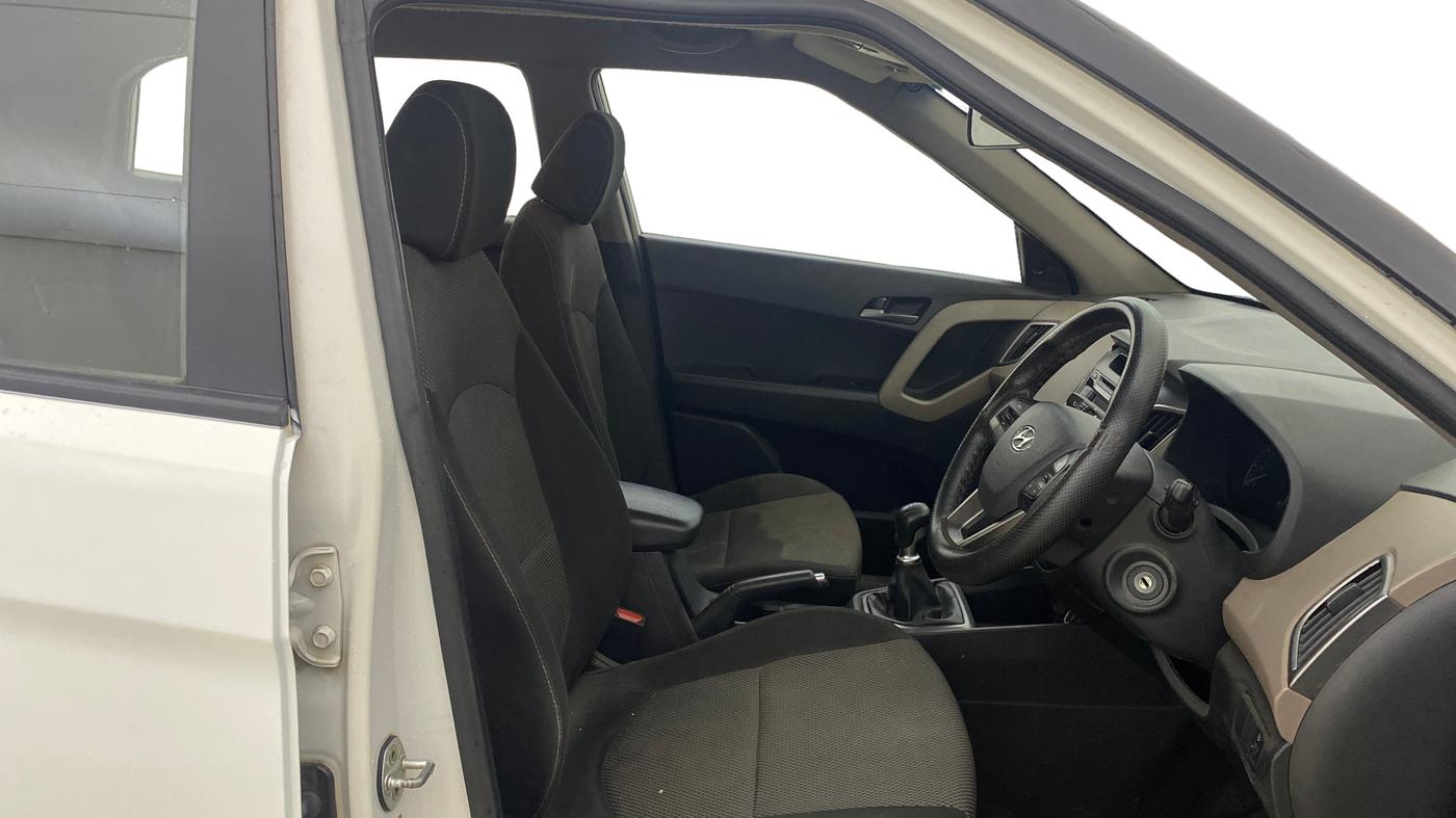 2016 Hyundai Creta S 1.6 PETROL, Petrol, Manual, 47,477 km, Right Side Front Door Cabin