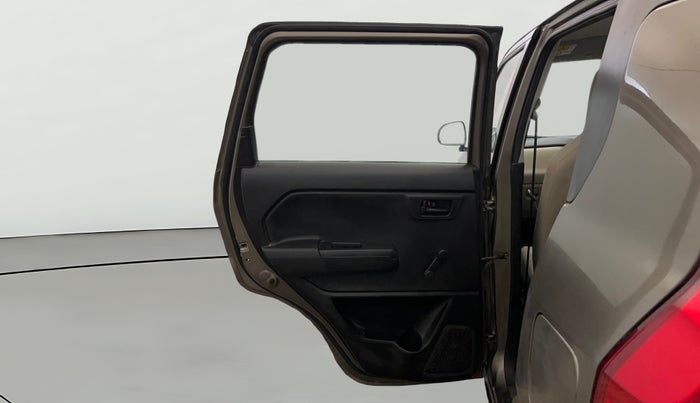 2022 Maruti New Wagon-R LXI CNG 1.0, CNG, Manual, 46,918 km, LHS Rear Door