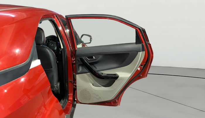 2018 Tata NEXON XM PETROL, Petrol, Manual, 1,29,921 km, RHS Rear Door