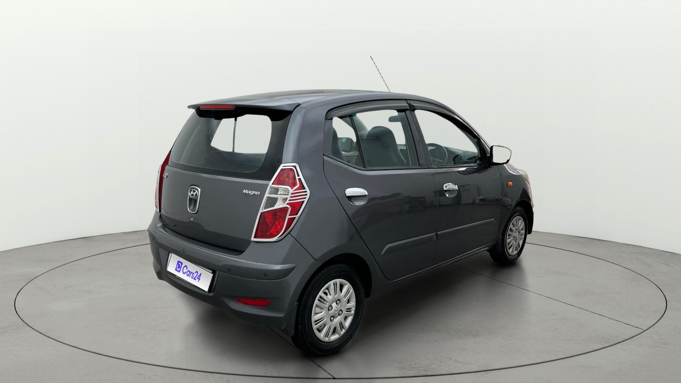 2014 Hyundai i10 MAGNA 1.1, Petrol, Manual, 68,803 km, Right Back Diagonal