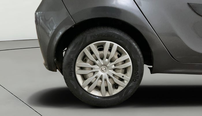 2020 Tata Tiago XE 1.2 REVOTRON, CNG, Manual, 83,130 km, Right Rear Wheel