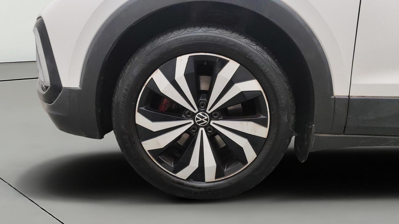 2022 Volkswagen TAIGUN GT PLUS 1.5 TSI DSG, Petrol, Automatic, 1,32,188 km, Left Front Wheel