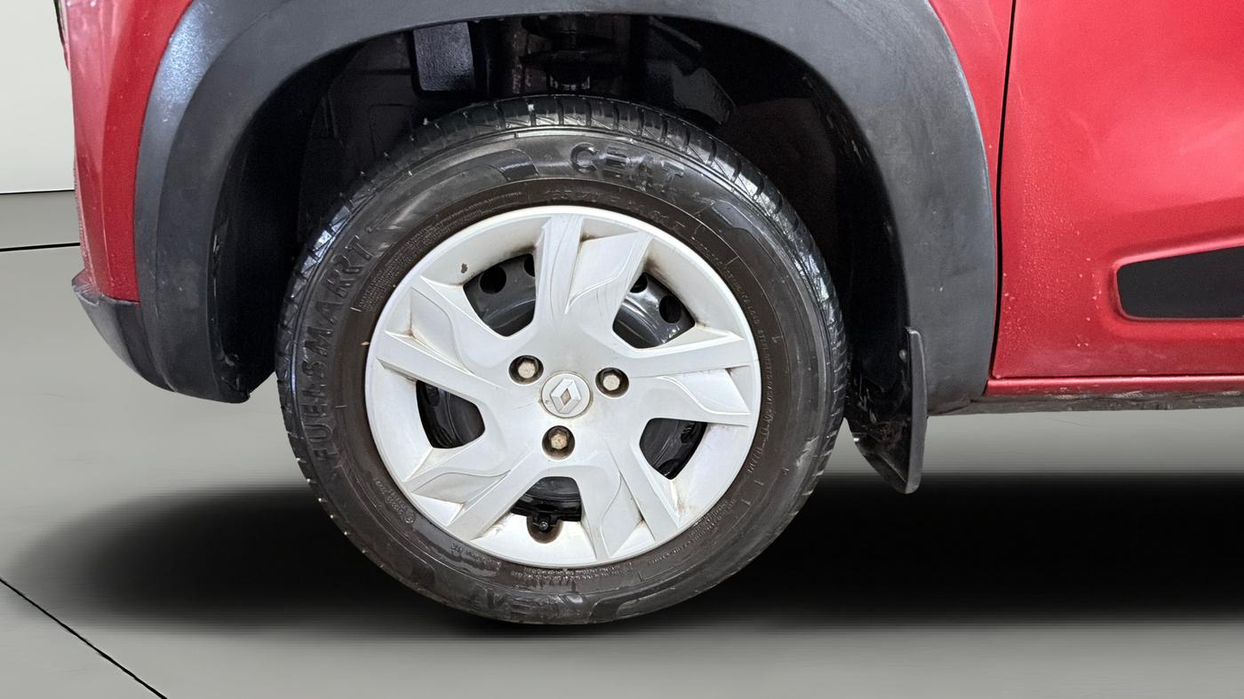2019 Renault Kwid RXL, Petrol, Manual, 22,909 km, Left Front Wheel