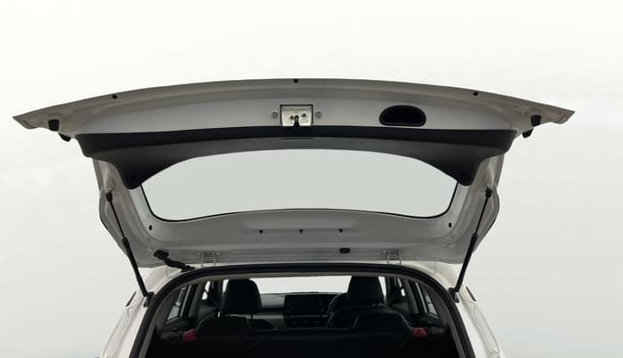 2020 KIA SELTOS HTK 1.5 PETROL, Petrol, Manual, 15,813 km, Boot Door Open