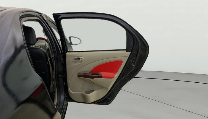 2013 Toyota Etios V, Petrol, Manual, 70,726 km, RHS Rear Door