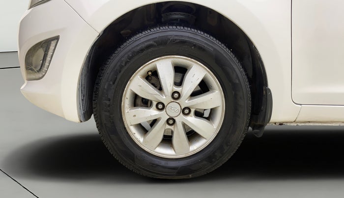 2013 Hyundai i20 ASTA 1.4 CRDI, Diesel, Manual, 1,27,005 km, Left Front Wheel