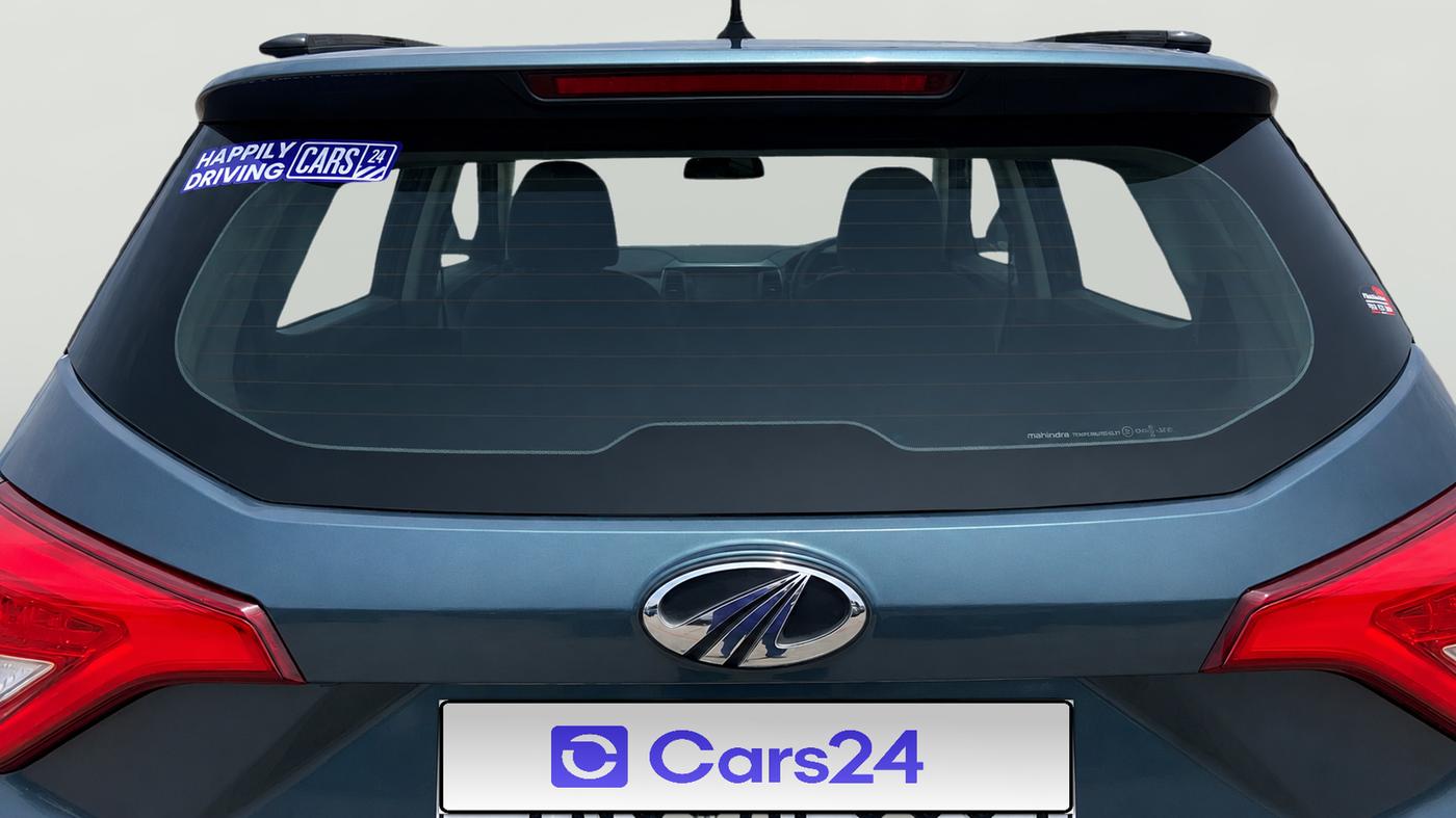 2020 Mahindra XUV300 W6 1.5 DIESEL AMT, Diesel, Automatic, 83,723 km, Rear Windshield