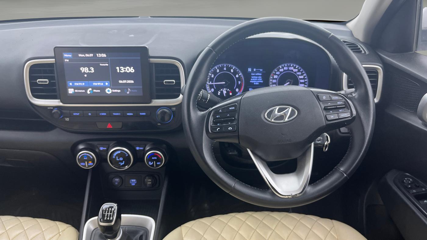 2021 Hyundai VENUE SX 1.0 TURBO IMT, Petrol, Manual, 81,086 km, Steering Wheel Close Up