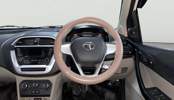 2017 Tata Tiago XT PETROL, Petrol, Manual, 48,903 km, Steering Wheel Close Up