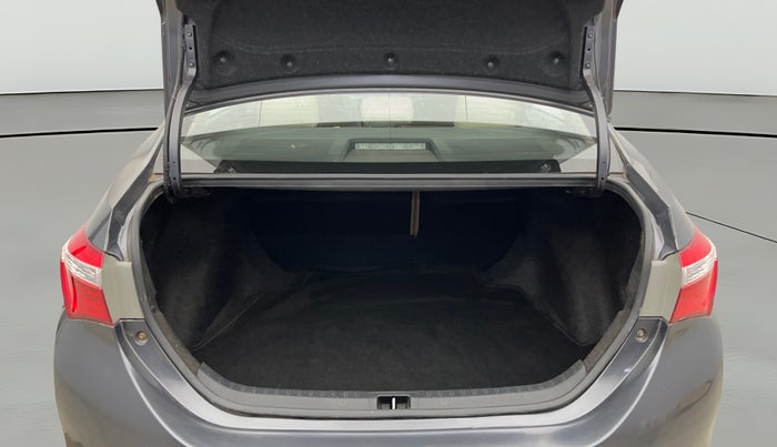 2015 Toyota Corolla Altis VL CVT PETROL, Petrol, Automatic, 63,700 km, Boot Open Zoomed View