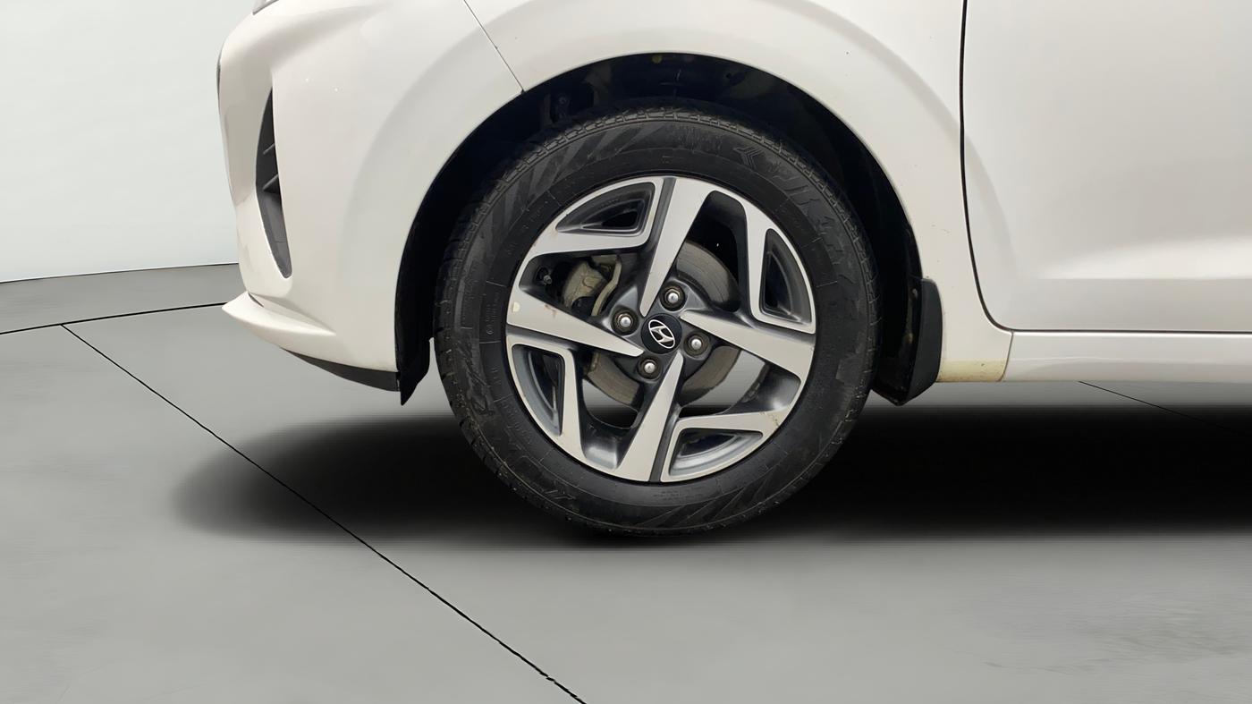 2020 Hyundai AURA SX PLUS 1.2 AMT CRDI, Diesel, Automatic, 45,704 km, Left Front Wheel