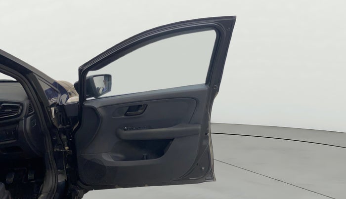 2022 Tata ALTROZ XZ PLUS PETROL DARK EDITION, Petrol, Manual, 63,714 km, RHS Front Door