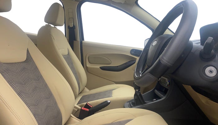 2016 Ford Figo Aspire TITANIUM 1.2 PETROL, Petrol, Manual, 43,432 km, Right Side Front Door Cabin