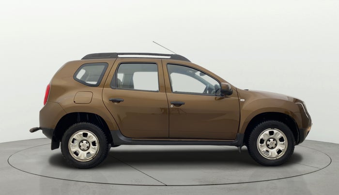 2014 Renault Duster RXL PETROL, Petrol, Manual, 69,454 km, Right Side View