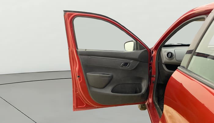 2017 Renault Kwid RXT 0.8, Petrol, Manual, 63,088 km, LHS Front Door