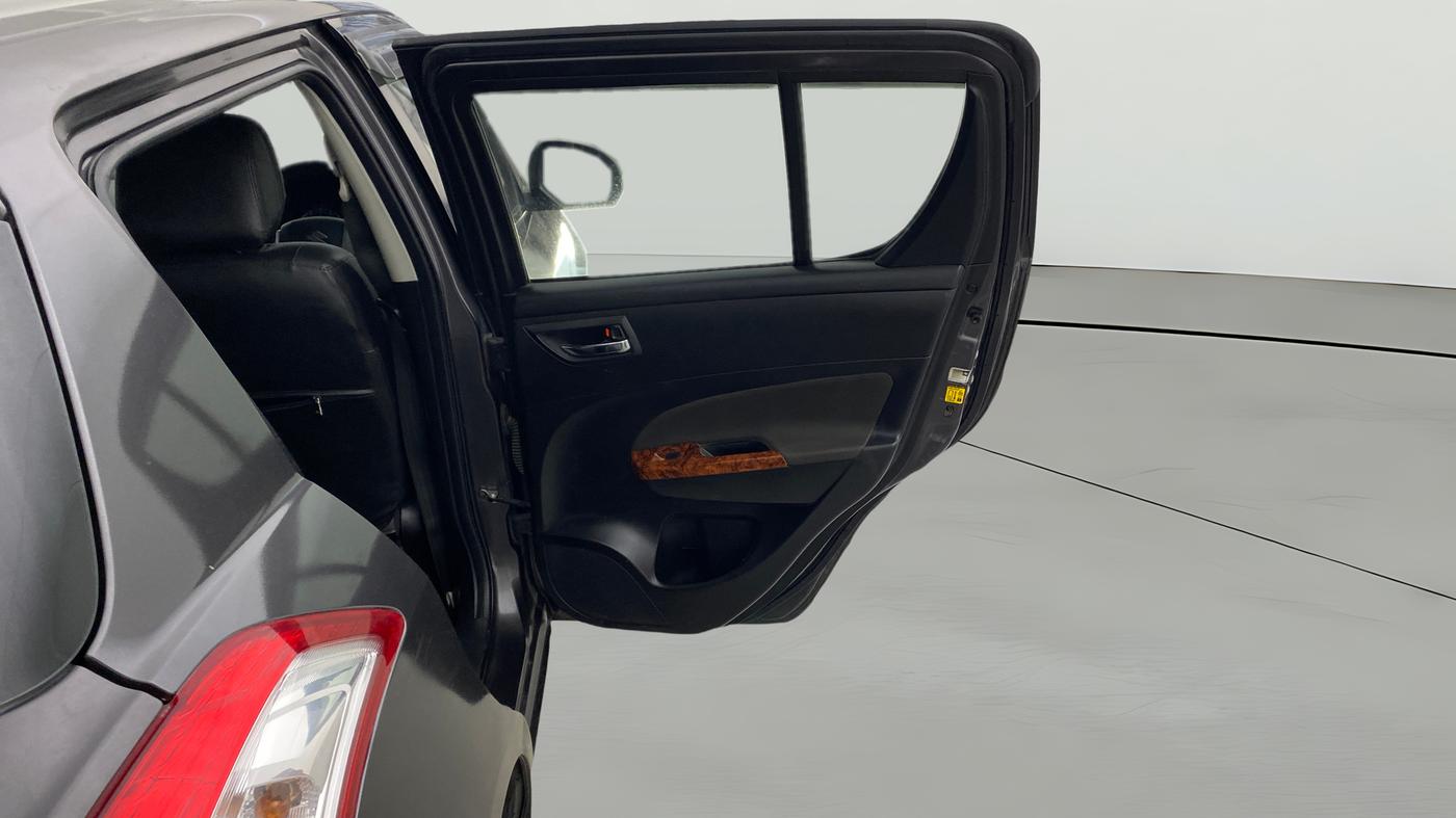 2017 Maruti Swift ZXI, Petrol, Manual, 59,396 km, RHS Rear Door