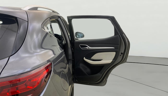 2023 MG ASTOR SAVVY 1.5 CVT, Petrol, Automatic, 17,710 km, RHS Rear Door