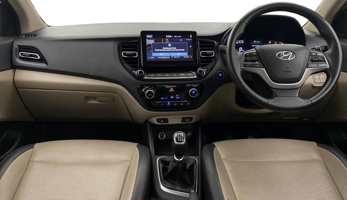 2022 Hyundai Verna SX (O)1.5 MPi, Petrol, Manual, 32,554 km, Dashboard