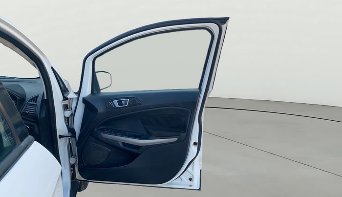 2018 Ford Ecosport TITANIUM 1.5L DIESEL, Diesel, Manual, 1,16,297 km, RHS Front Door