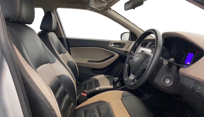 2019 Hyundai Elite i20 SPORTZ PLUS 1.2, Petrol, Manual, 34,066 km, Right Side Front Door Cabin